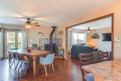 Image de Mountain-View Deck: Pet-Friendly Cabin in Bailey