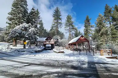 Image de Wrightwood Haven: Your Perfect Retreat Awaits!