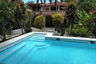 Image de Tropical paradise found - Short walk to the beach - Playa Hermosa!