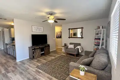 Image de Eastside Tucson Gem