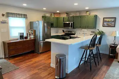 Image de Cozy Home Near 231 with Open Living & Full Kitchen