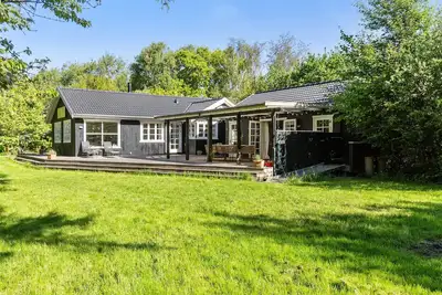 Image de Maison en bord de mer à Bogense avec.