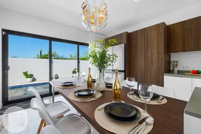 Image de La Perla 2 Bedroom/ 2 Bathroom w/ Private Pool/Patio Bbq sleeps 6