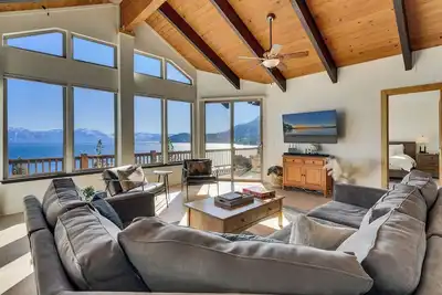 Image de A Panoramic Lake Tahoe Retreat: 3-bedroom cabin with Ac in fabulous Meeks Bay