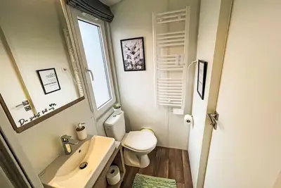 Image de Joli appartement dans une maison de vacances avec Wifi, climatisation, Tv et terrasse