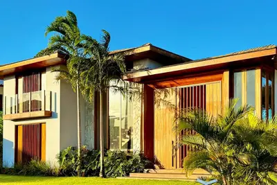 Image de High Standard House with 5 Suites with Swimming Pool and Hot Tub in Praia do Forte!