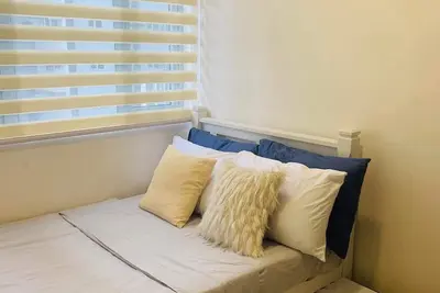 Image de Comfy 1-bedroom condo in Mall of Asia Area