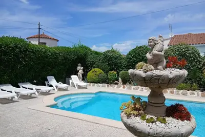 Image de Belle villa avec piscine privée. Hutg-000199