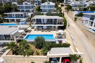 Villa Lumiere 2 luxueuse villa de 4 chambres à Kiziltas Kalkan avec vue sur la mer