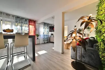 Image de Dolce Vita - Hypercentre, Tv 4k, Fibre, Netflix