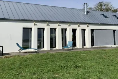 Image de Longère moderne avec vue sur l'aber