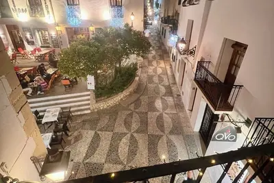 Image de Above the Portal Vell, The Heart of the Old Town