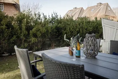 Image de Spacious, bright, modern apartment for up to 4 people, quiet and central