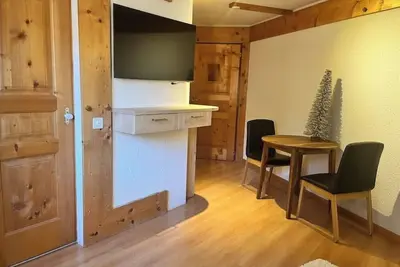 Image de Petite Studio in the Clouds