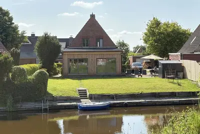 Image de Vacation home on the canal on 140sqm for up to 7 people and dogs!
