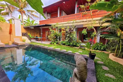 Image de Escape to paradise in this very large enclosed 3 bedroom Villa with Private Pool