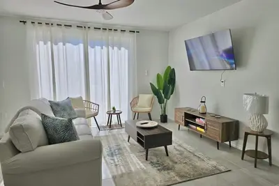 Image de I month minimum  leasing of Charming 3-bedroom townhome in superb Lakewood Ranch