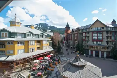 Image de Whistler Blackcomb Vr at Town Plaza