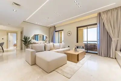Image de Sea and Palm Jumeirah Views Just Steps from the Beach 2br, Sadaf 6, Jbr by Deluxe Holiday Homes
