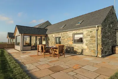 Image de Cuddfan, family friendly, character holiday cottage in Llanfachraeth