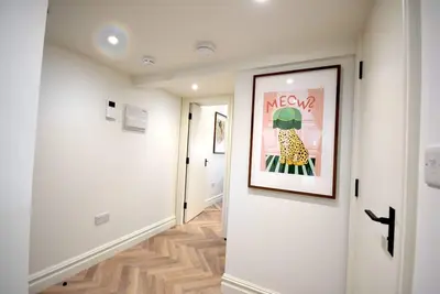 Image de CITYeSCAPE - 2br, Top Floor, Penthouse, Nq