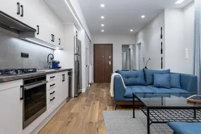 Image de Stylish Abode Under Acropolis W/ Sunny Courtyard!