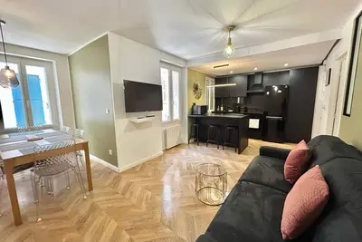 Image de Chez Antho T4 - Appart moderne plein cœur du Panier