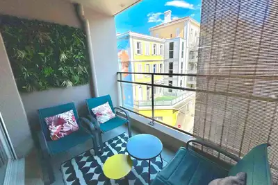 Image de 13or Joli T3 parking terrasse plein centre Joliette/Panier