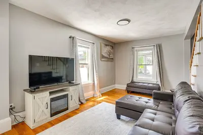 Image de Entire Private home 3bds 1 and half Bths/ Pet Friendly with fee