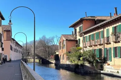 Image de Elegant & Spacious Two-Storey Penthouse in NoLo