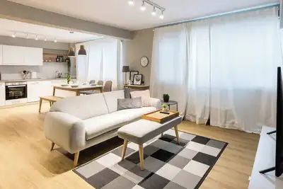 Lycabettus Hidden Gem~King Beds, Netflix, Washer