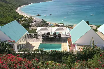 Image de CeBlue Luxury Villas! Combo two villas next door! 10 King Bedroom Suites with Hotel Amenities!