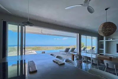 Image de Oceanview Luxury Villa with Pool, Just at a few Minutes from the Beach