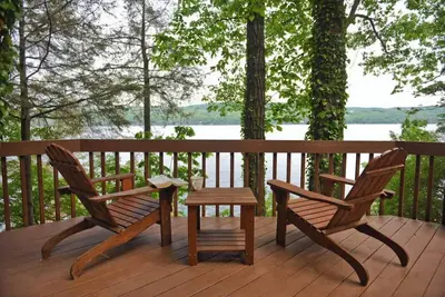 Image de Seneca Lakefront Cabin & Beach Cottage