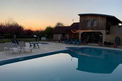 Image de Camping 3 étoiles - Piscine - ccaiddb