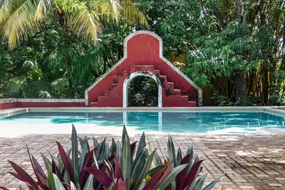 Image de Lujosa y Privada Hacienda cerca de Merida