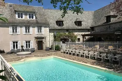 Image de Camping 3 étoiles - Piscine  - ccagied