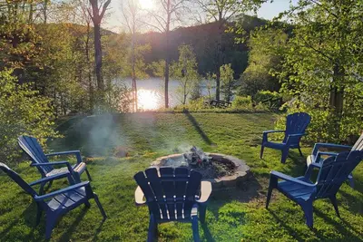 Image de Casa Carpe - Chalet bord de lac avec foyer et spa
