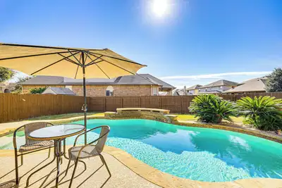 Image de 5 Mi to Randolph Afb: Spacious Cibolo Haven!