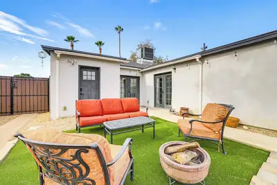 Image de 1 Mi to Grand Ave: Modern Home w/ Spacious Yard!