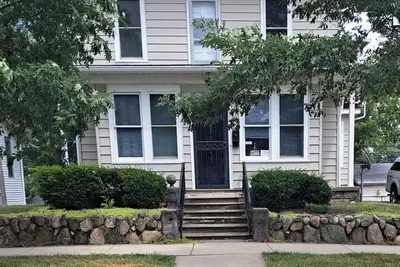 Image de Charming 1-bedroom apartment in Culver with WiFi, Ac, outdoor covered deck