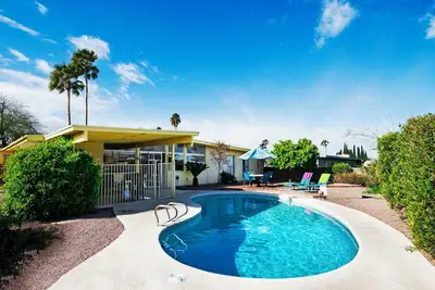 Image de Boho desert ranch with private pool, 1m to pickleball