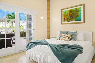 Image de Homey 2-bdrm Apartment with Pool and Garden, 5 min to Eagle Beach and Palm Beach