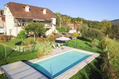 Image de Rumah Désa - Gagnac Sur Cere