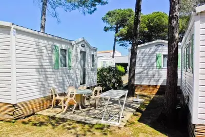 Image de Mobil-home Plus 2 chambres 4 personnes