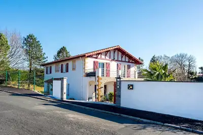 Appartement 'Vacances Au Lac Dans Un Duplex 3' avec vue montagne, jardin privé et balcon
