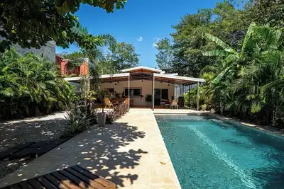 Image de Lovely 2 bedroom home with large Private salt water pool in beautiful Tamarindo.
