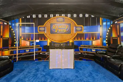 Image de 12  bdrms/20 beds/pool/Hot Tub/3 Rv's/ATVs/30 acres