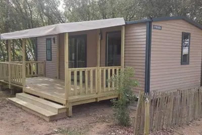 Image de ZEcamping 4 étoiles 1km plage piscine couverte cottage Tv Bbq 30m2