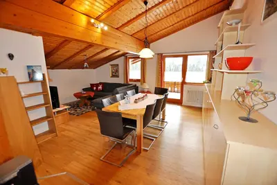 Image de Family suite mountain view - Landhaus Wildschütz
